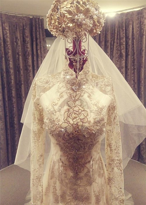 Cùng ngắm các bộ váy cưới tuyệt đẹp của thúy diễm