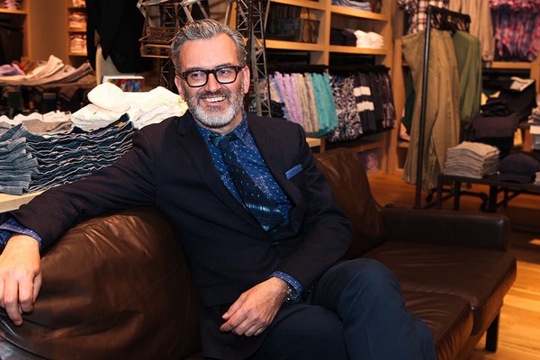 Lời khuyên cách ăn mặc của tom ford giám đốc thương hiệu jcrew