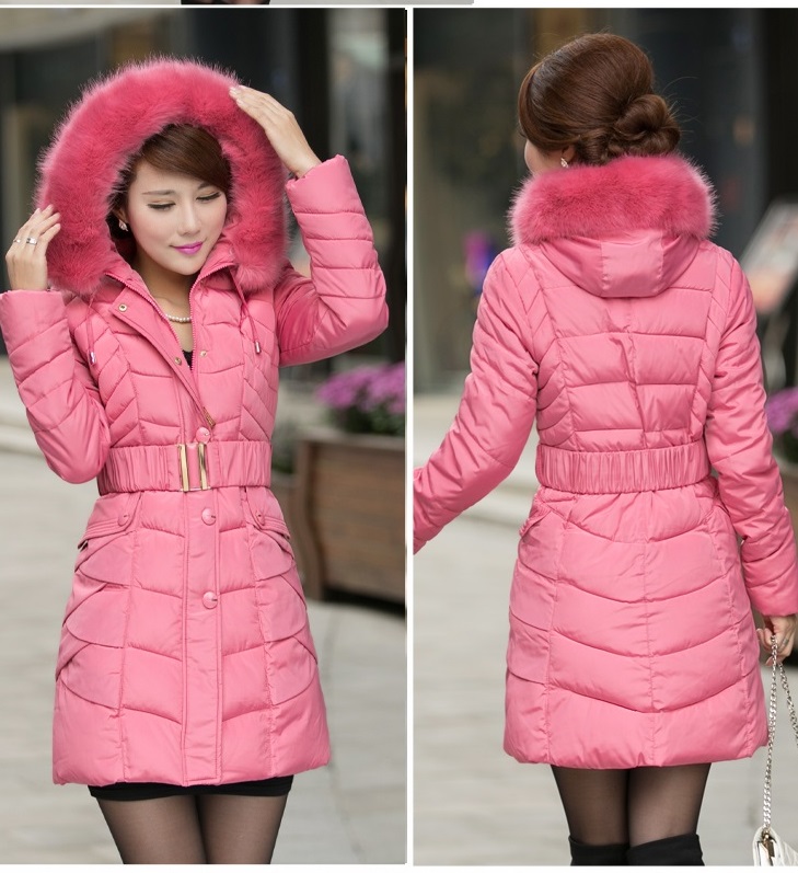 Áo khoác nữ màu hồng đẹp trang nhã những ngày thu đông