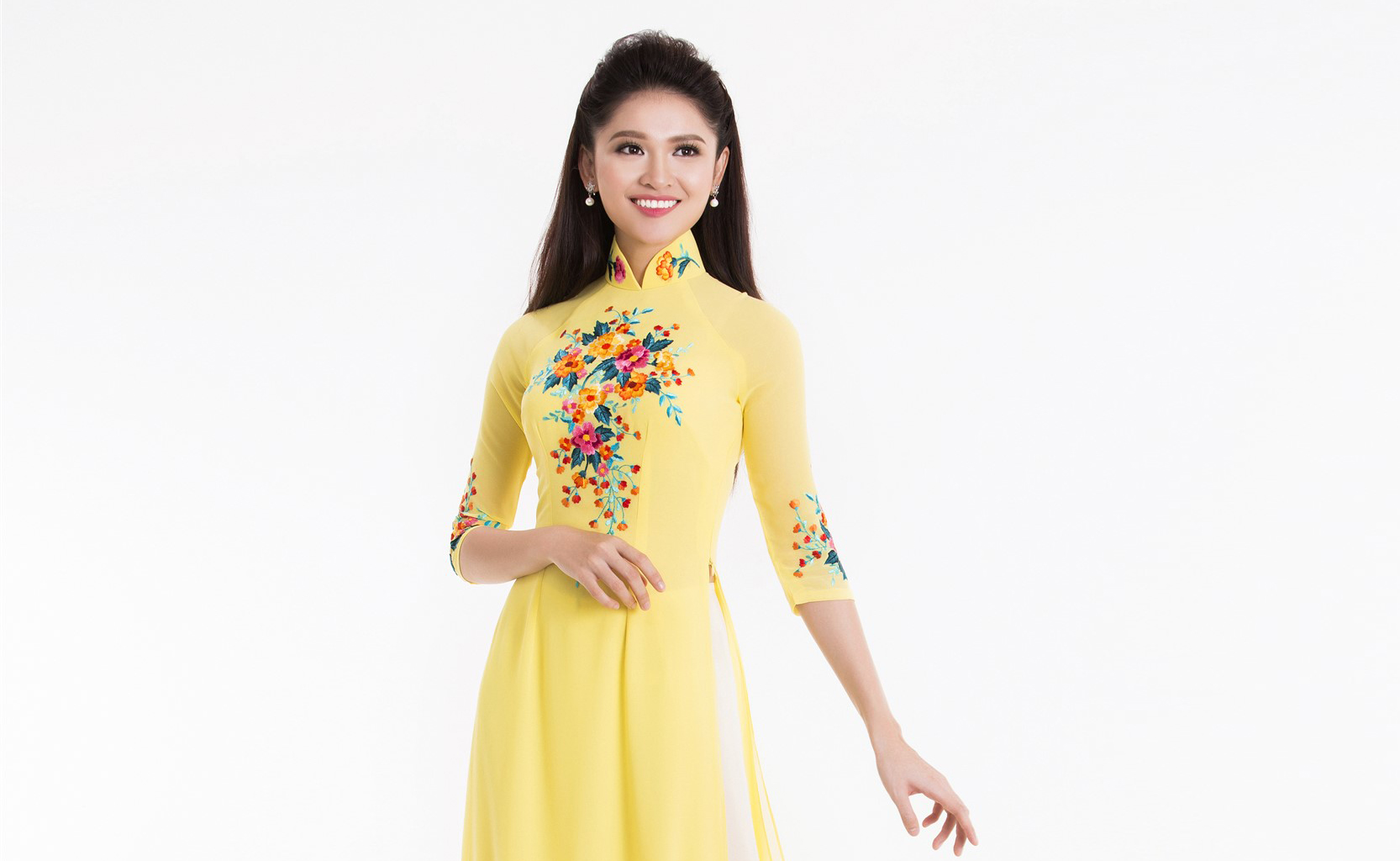 Top 3 hoa hậu việt nam 2016 duyên dáng áo dài pastel