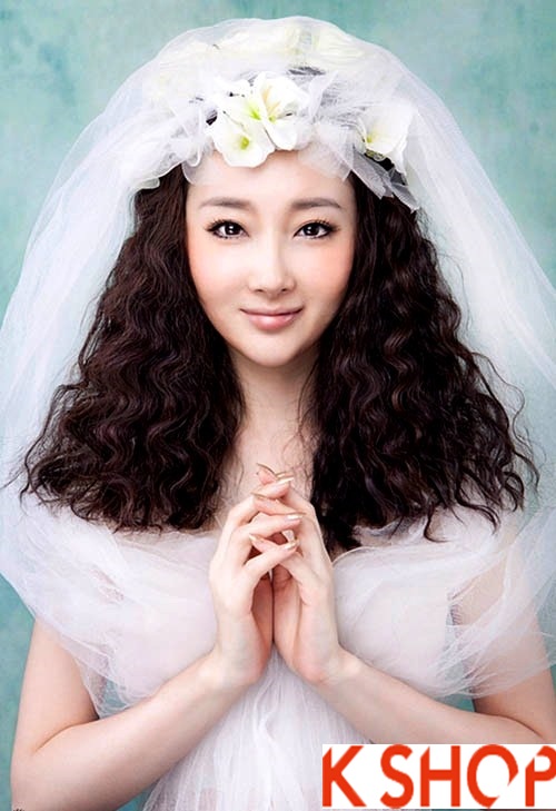 Bst tóc cô dâu đẹp dễ thương quyến rũ trong ngày trọng đại