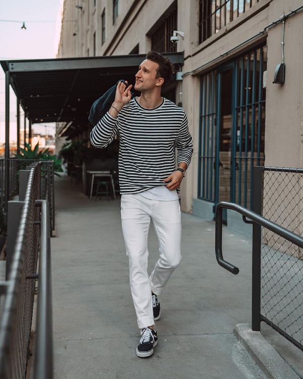 8 cách phối đồ với quần jeans trắng giúp chàng định hình phong cách mạnh mẽ